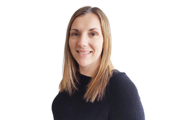 A photo of Lisa Du-Perre.